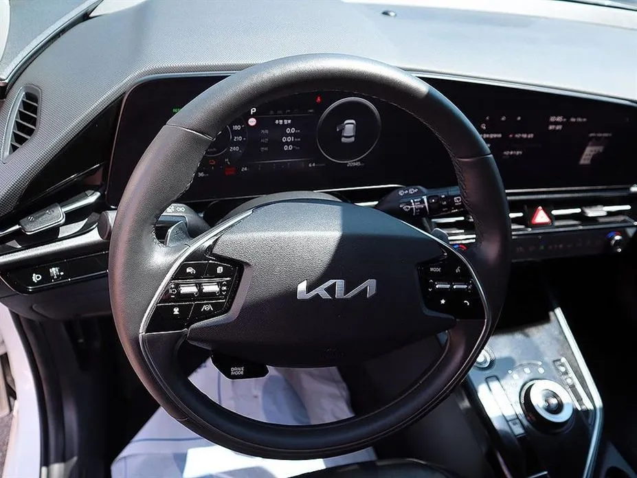 Kia Niro — фото 4