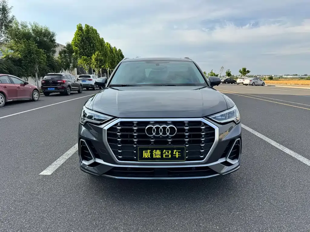 Audi Q3 — фото 3