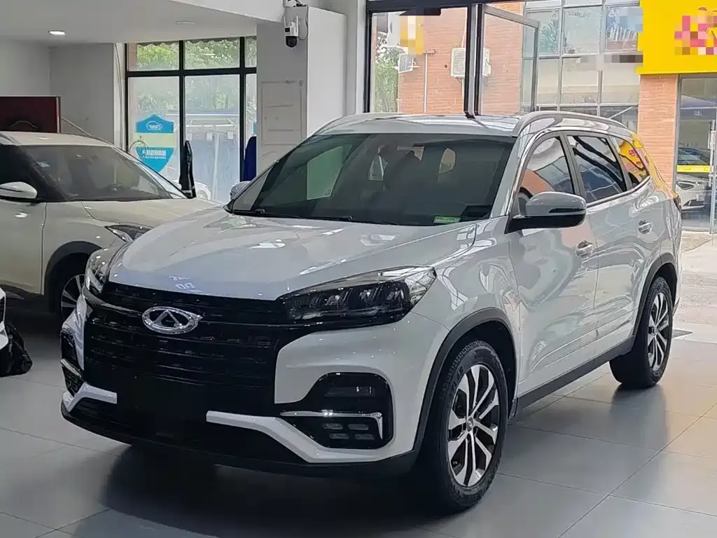Chery Tiggo 8 — фото 8