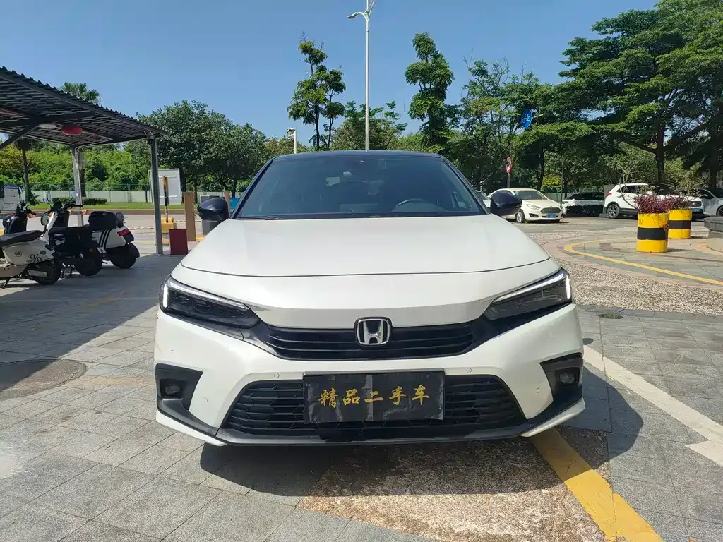 Honda Civic — фото 10