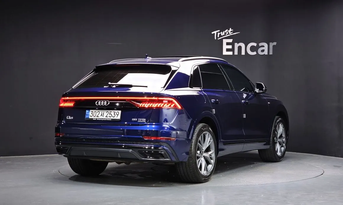Audi Q8 2022 из KR, фото 2