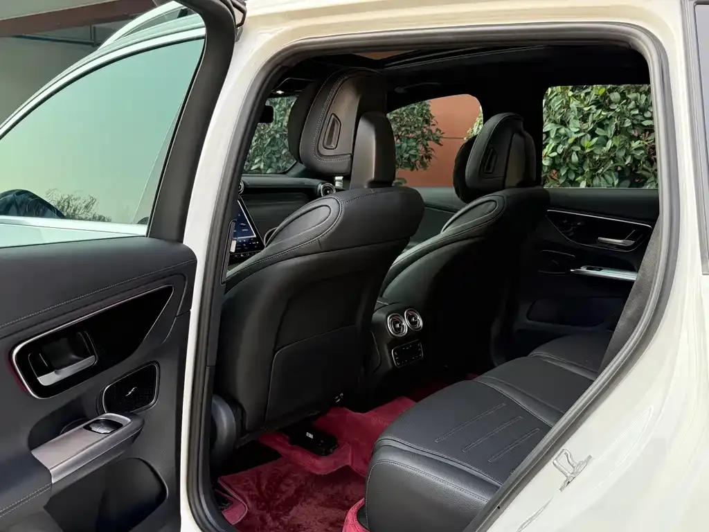 Mercedes-Benz GLC 2024 из CN, фото 3