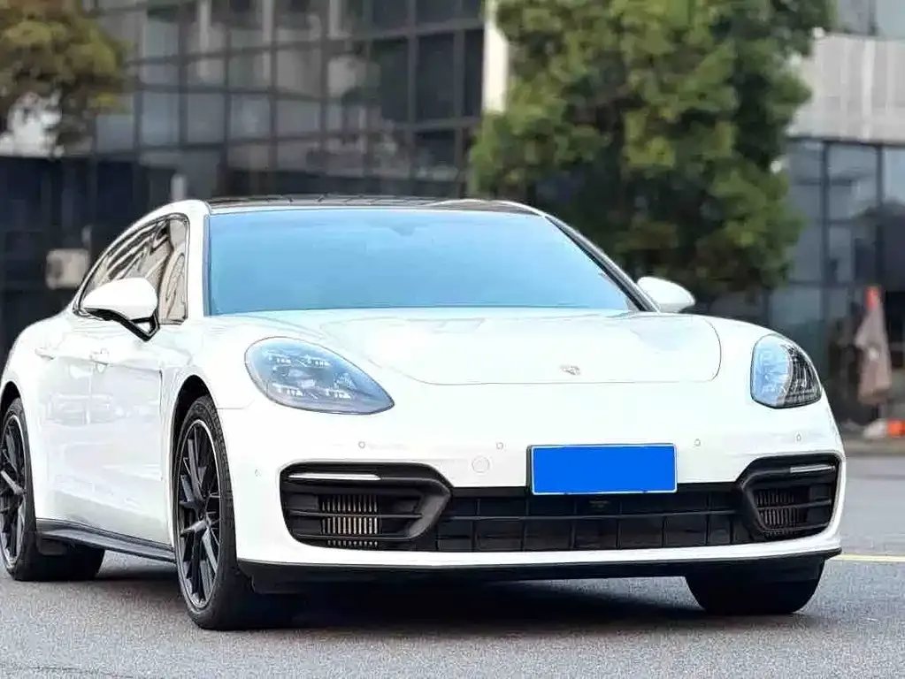 Porsche Panamera — фото 8