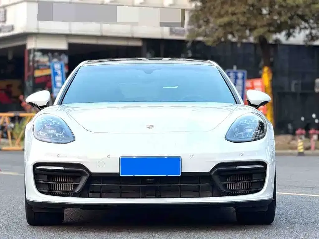Porsche Panamera — фото 6