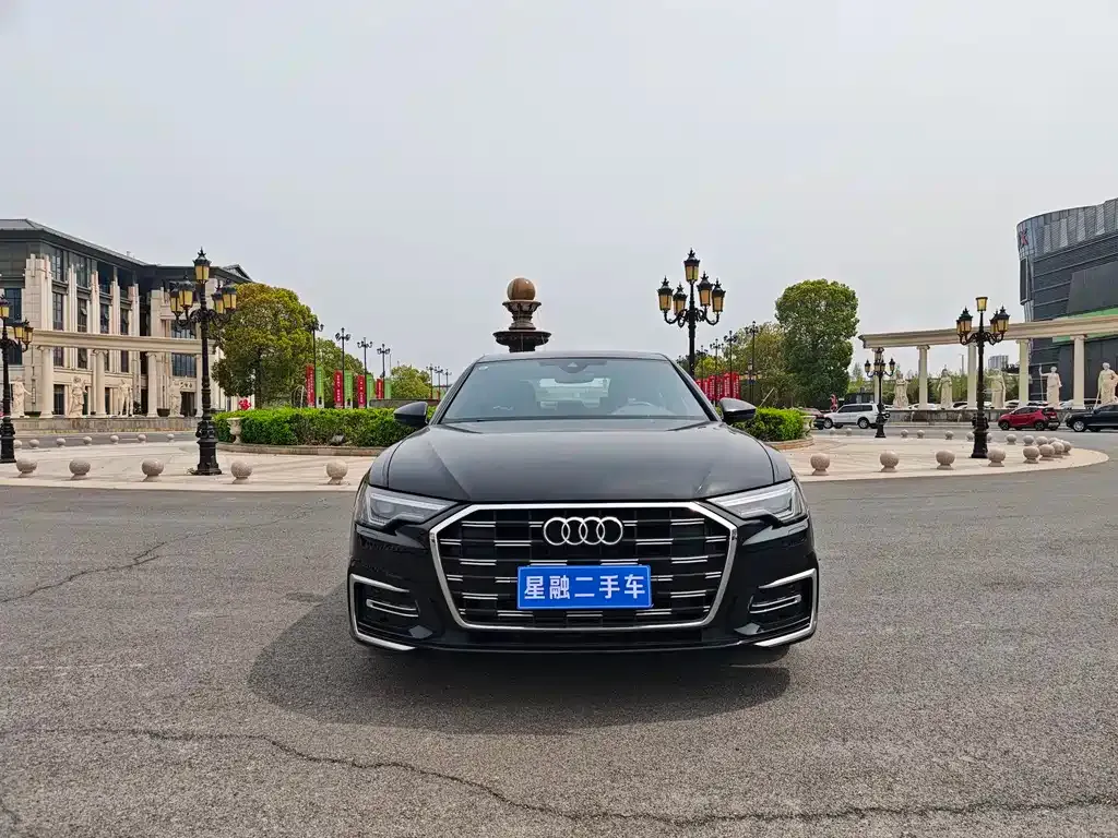 Audi A6L — фото 10
