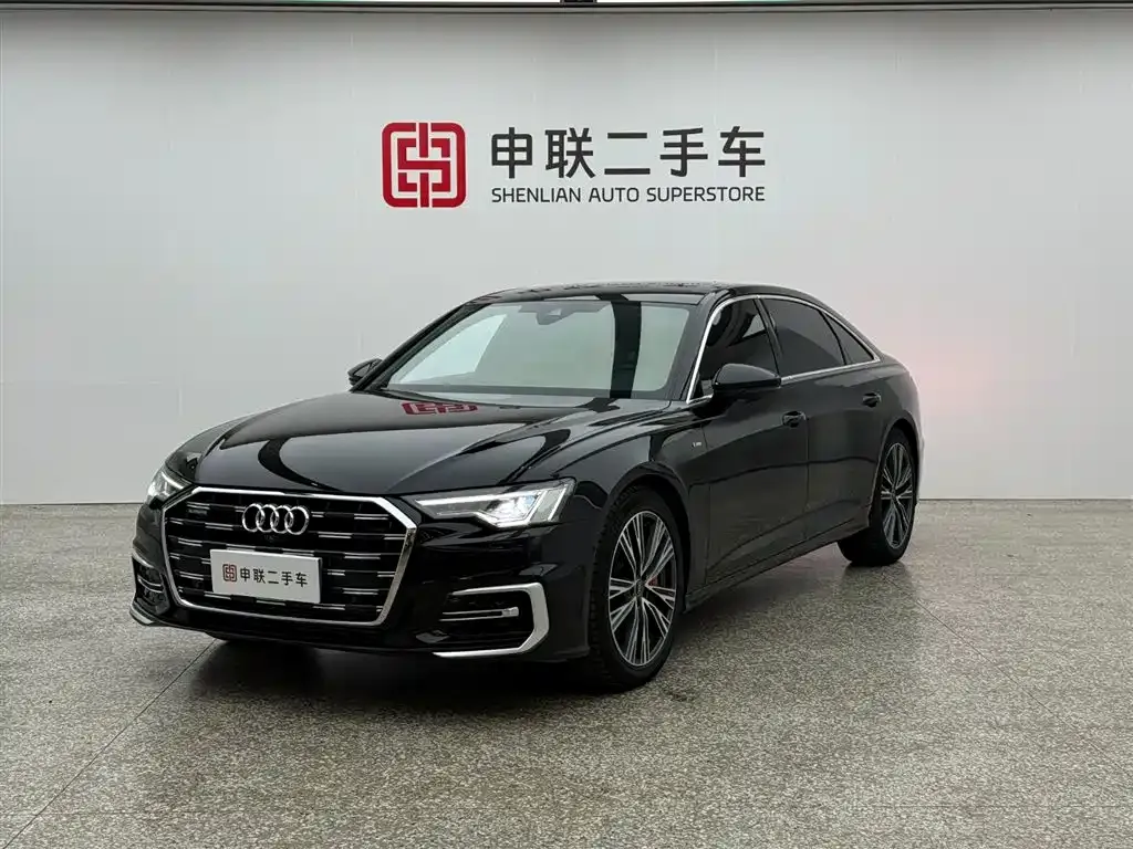 Audi A6L — фото 1