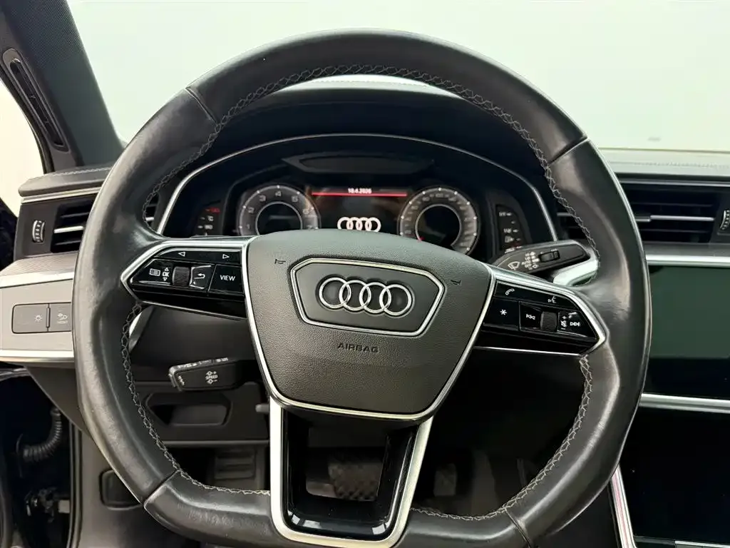 Audi A6L — фото 4