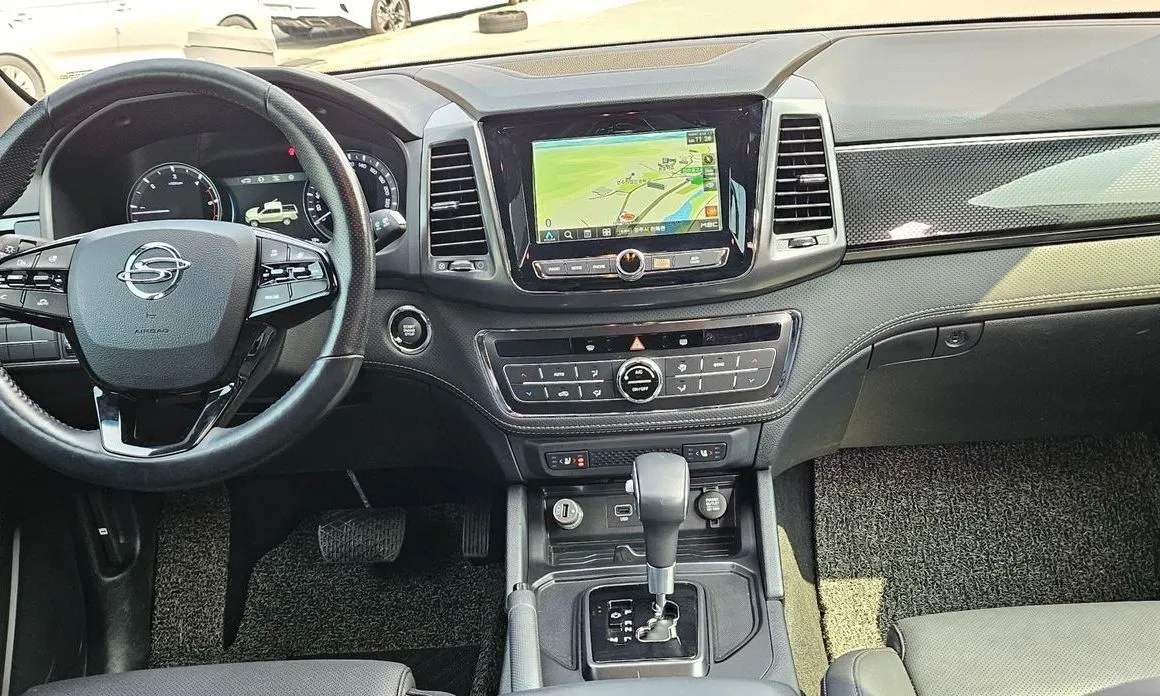 KG Mobility (Ssangyong) Rexton — фото 9