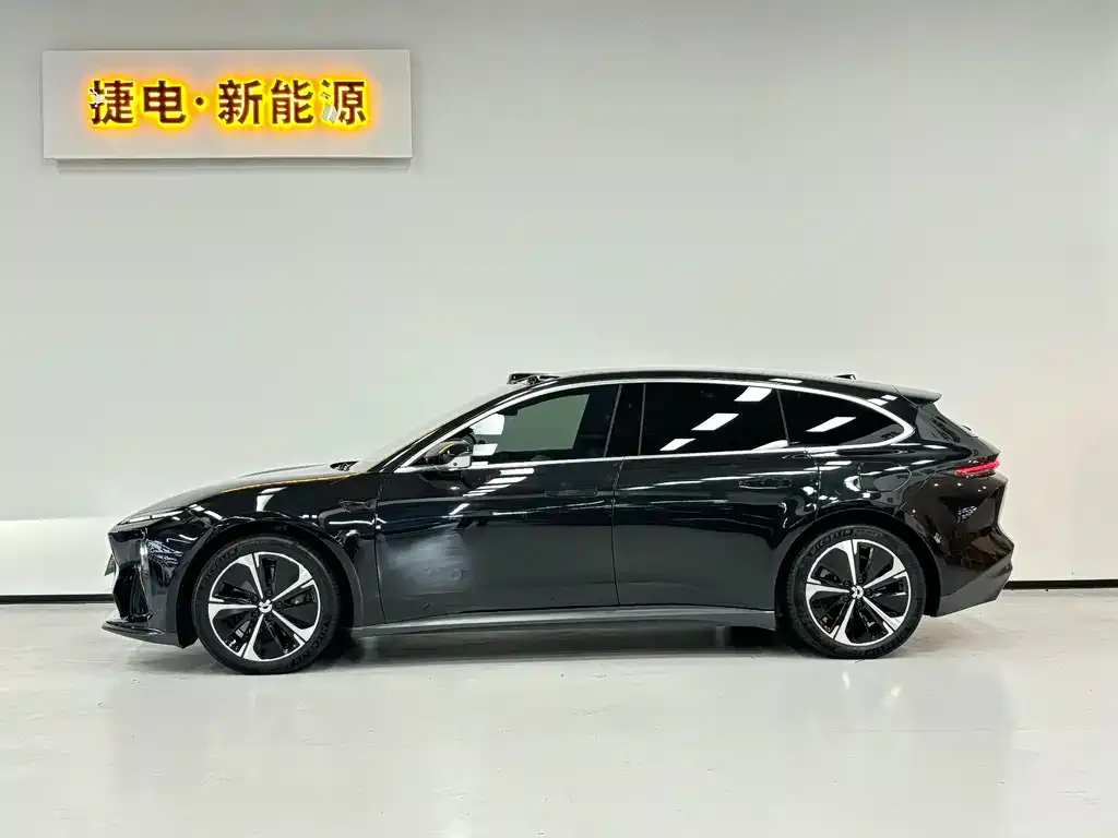NIO ET5T 2024 из CN, фото 7