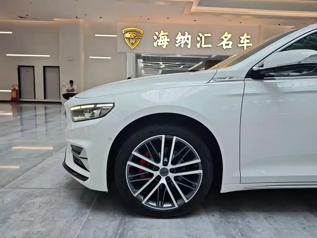 Geely Xingrui — фото 3