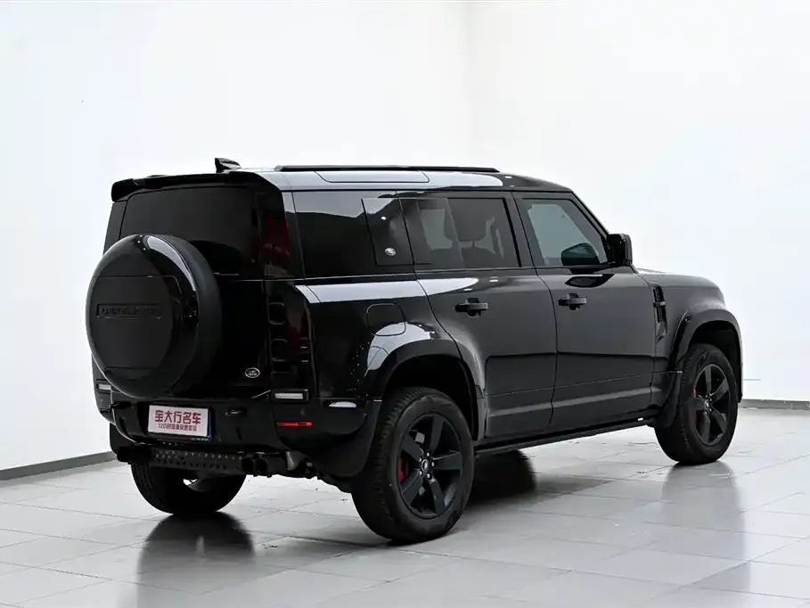 Land Rover Defender — фото 5