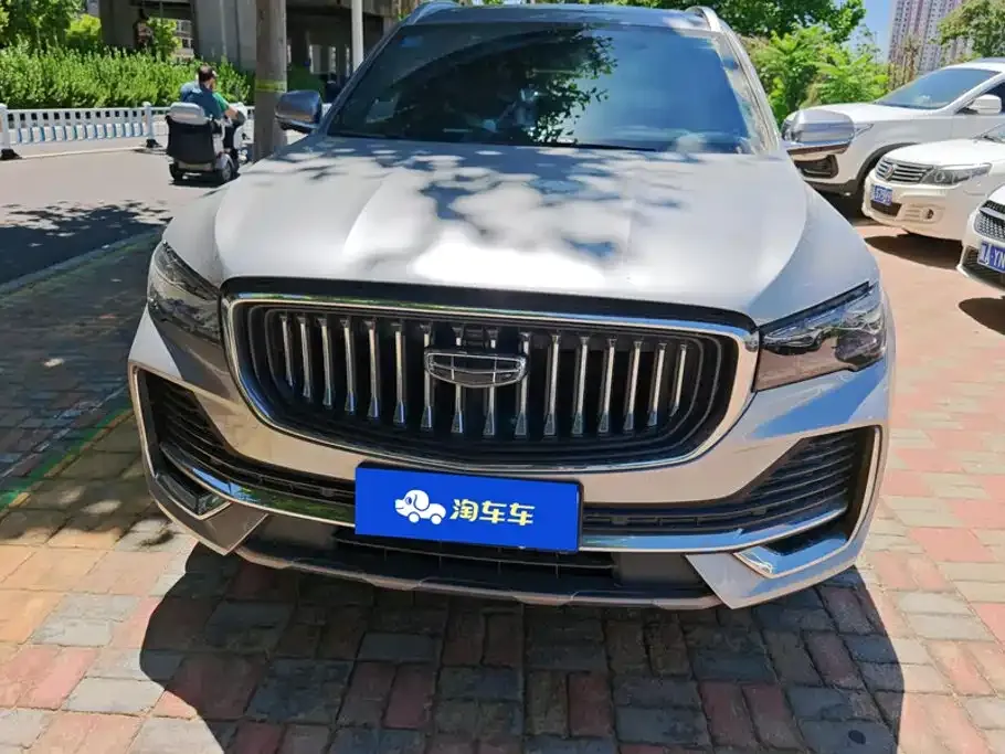 Geely Xingyue L — фото 10