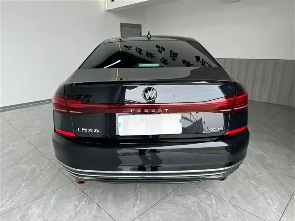 Volkswagen Passat — фото 3