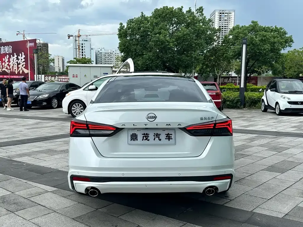 Nissan Teana — фото 3
