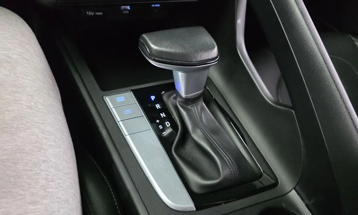 Hyundai AVANTE 2021 из KR, фото 7