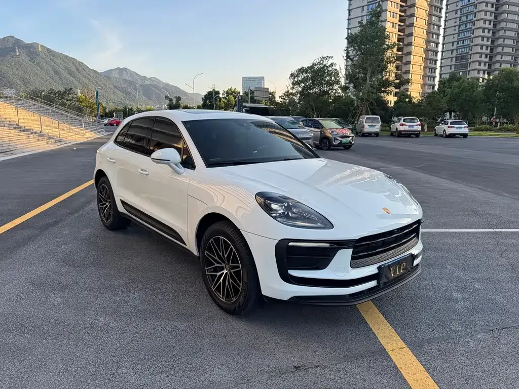 Porsche Macan — фото 6