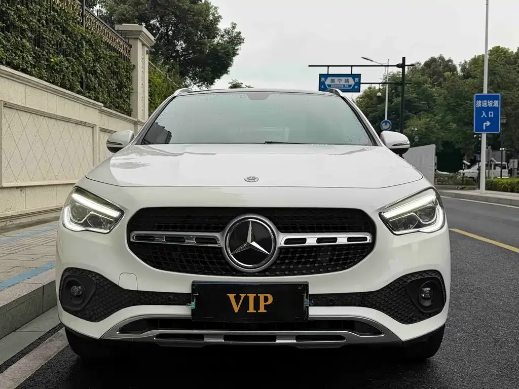 Mercedes-Benz GLA — фото 5