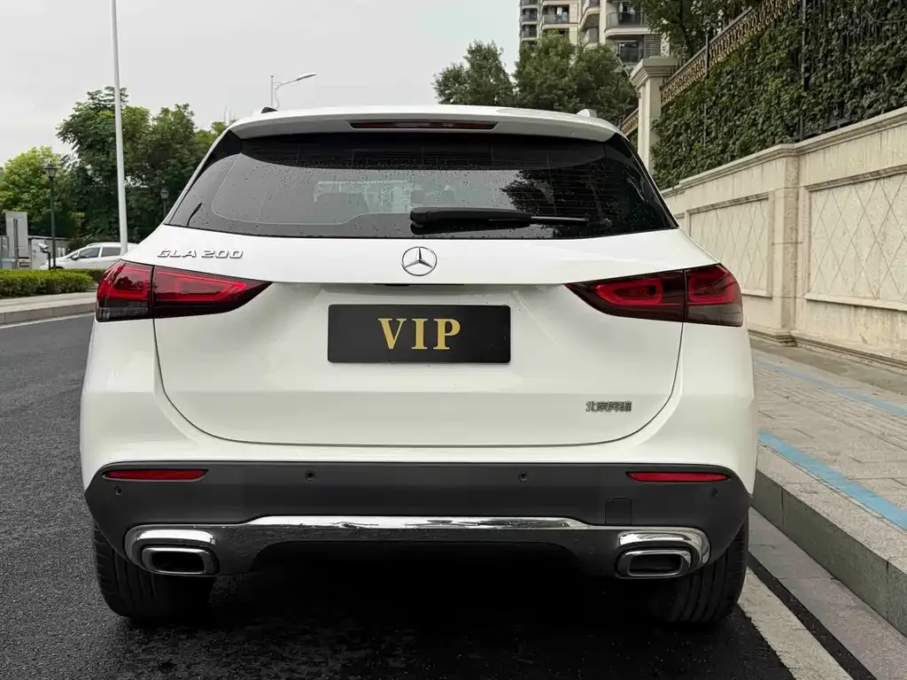 Mercedes-Benz GLA — фото 6