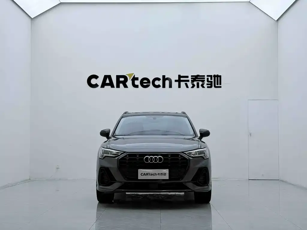 Audi Q3 — фото 5