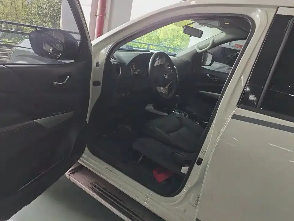 Nissan Terra — фото 2