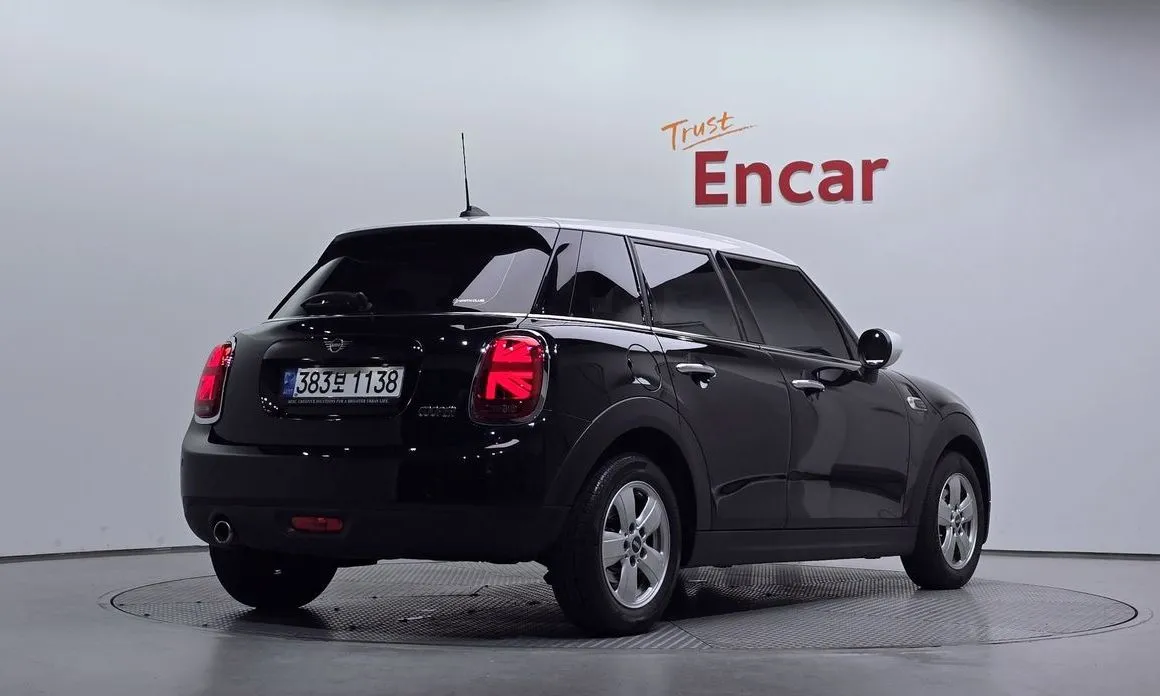 Mini Cooper 2021 из KR, фото 4