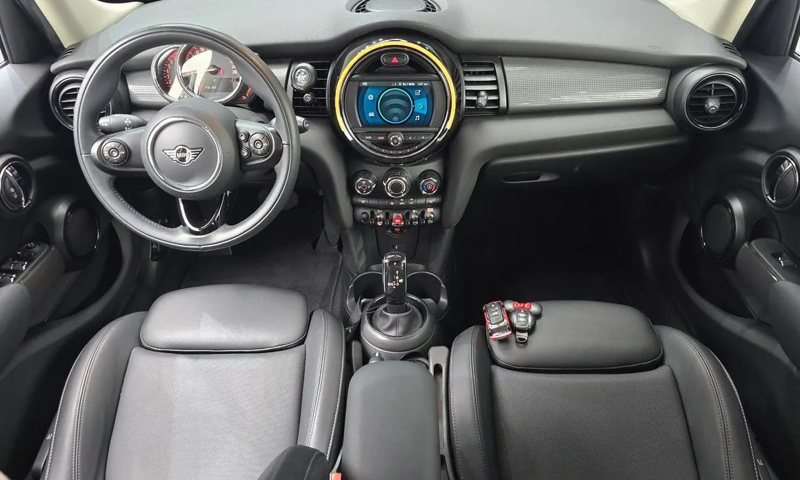 Mini Cooper 2021 из KR, фото 10