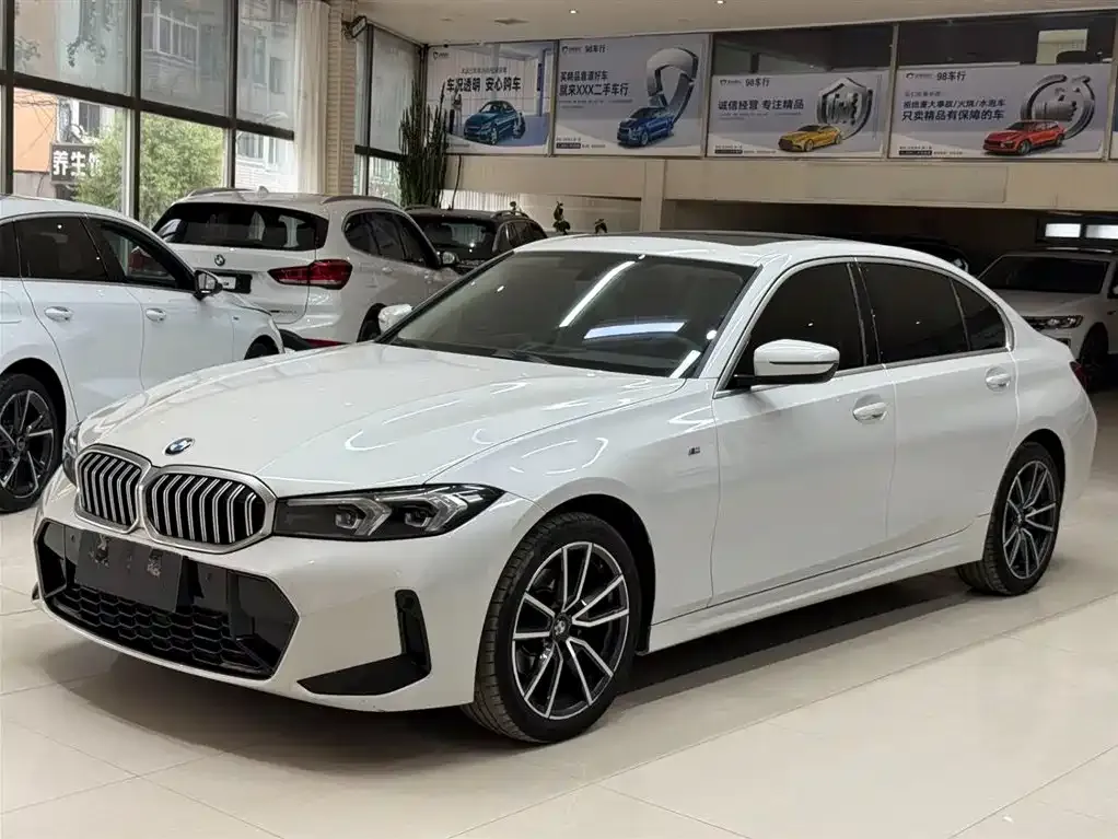 BMW 3 Series — фото 1