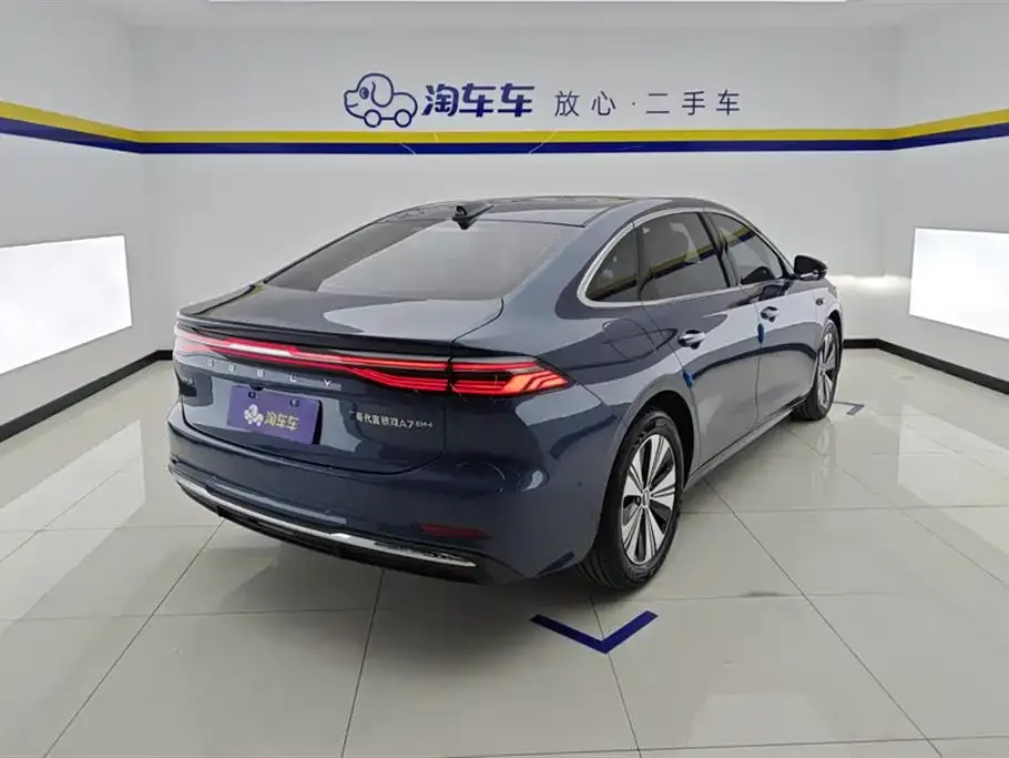 Geely 银河A7 EM — фото 2