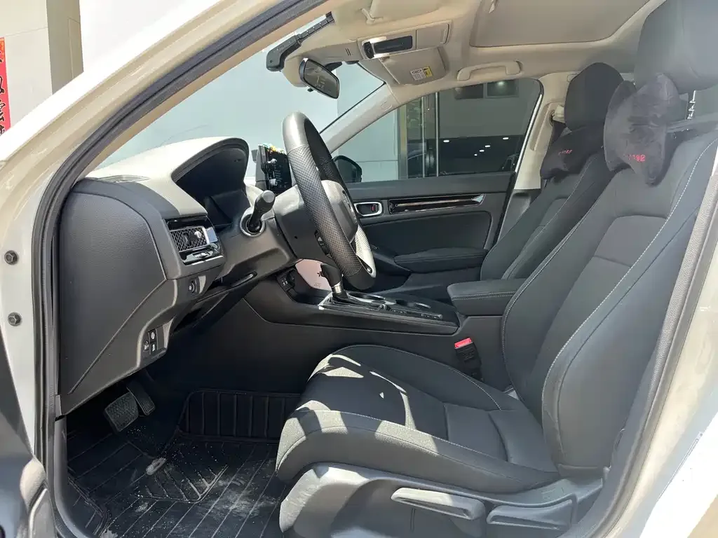 Honda Civic — фото 4