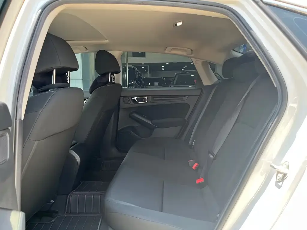 Honda Civic — фото 2