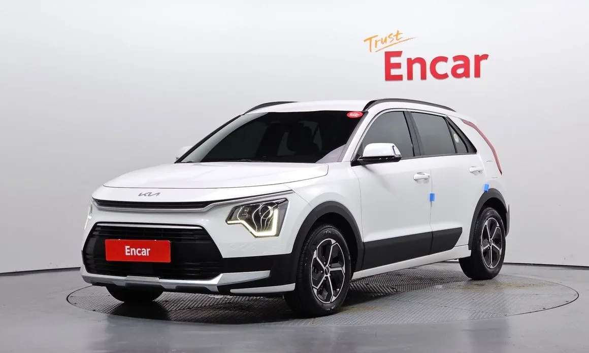 Kia Niro — фото 1