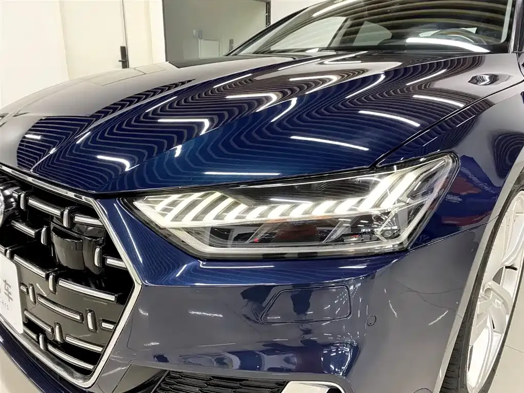 Audi A7L — фото 7