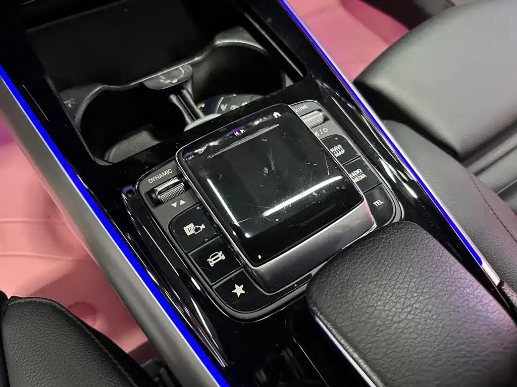 Mercedes-Benz GLA — фото 6