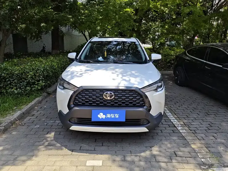 Toyota Corolla Cross — фото 10