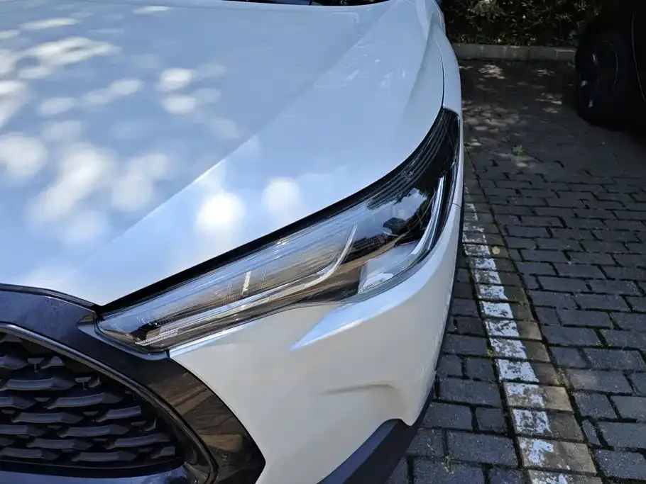 Toyota Corolla Cross — фото 4