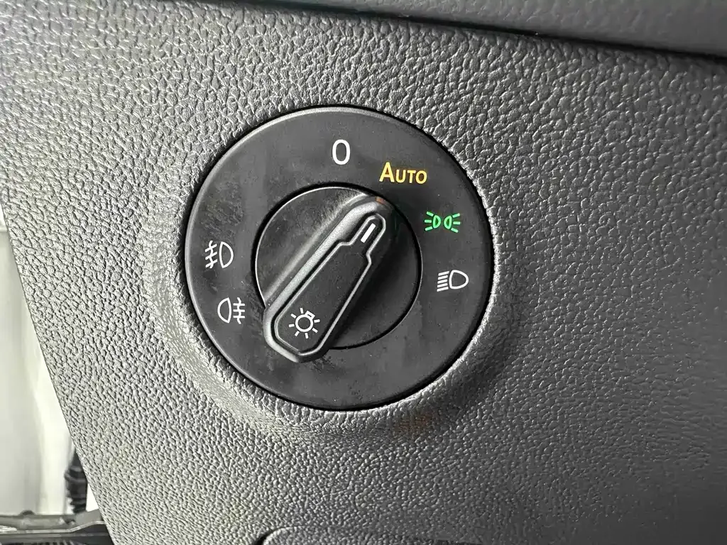 Volkswagen Tharu — фото 10