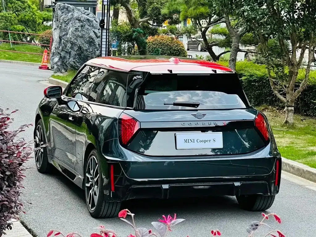 MINI Cooper EV 2024 из CN, фото 8