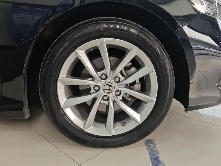 Honda Accord — фото 2