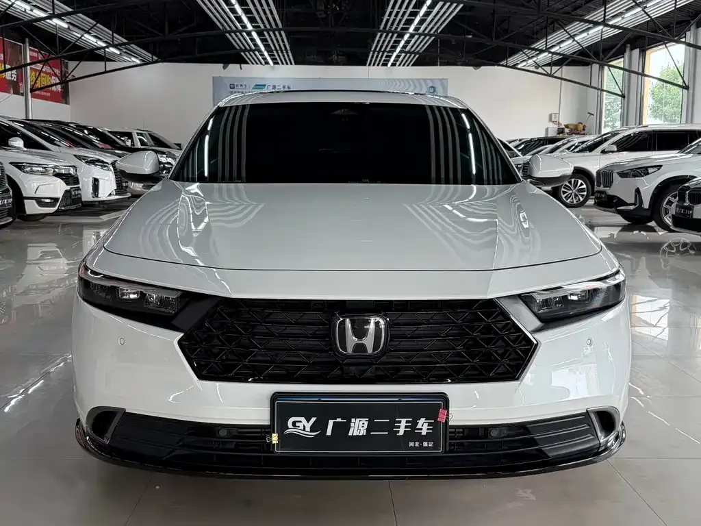 Honda Accord — фото 5