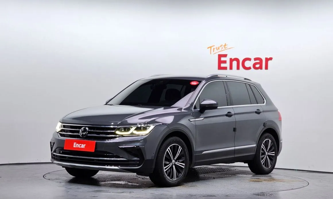 Volkswagen Tiguan — фото 1