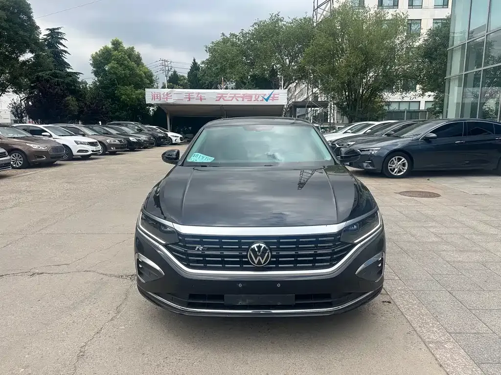 Volkswagen Passat — фото 9
