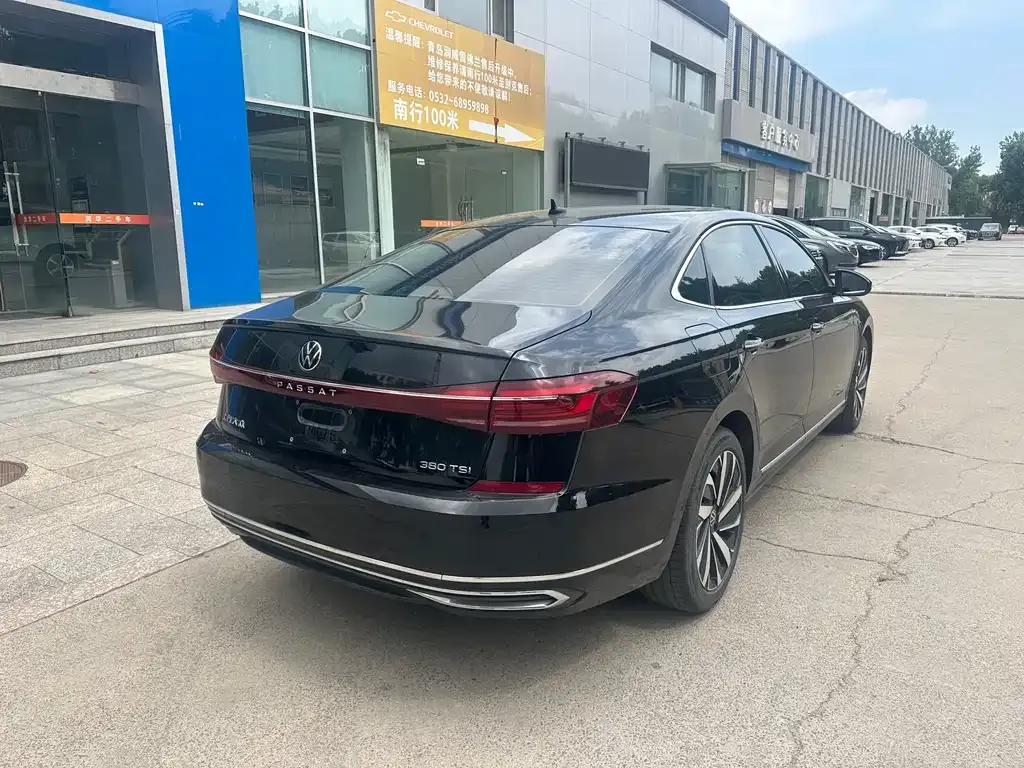 Volkswagen Passat — фото 10
