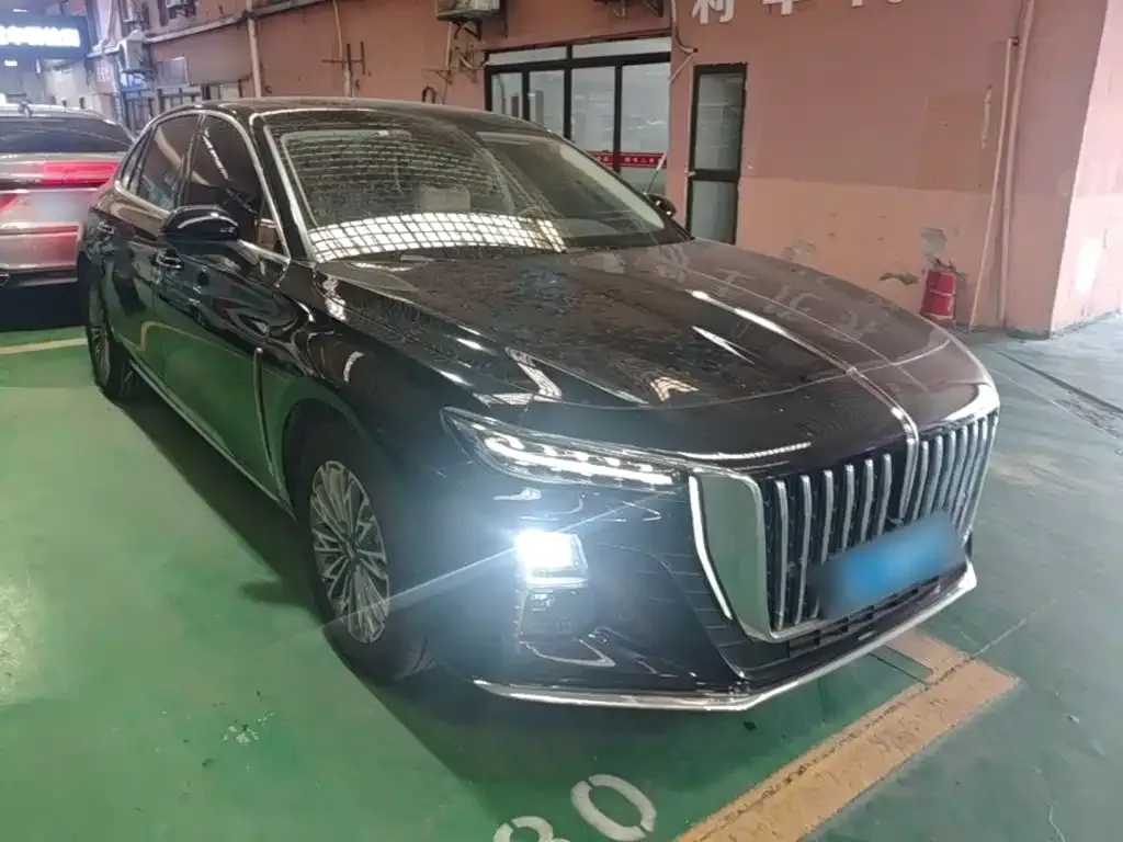 Hongqi H5 — фото 7