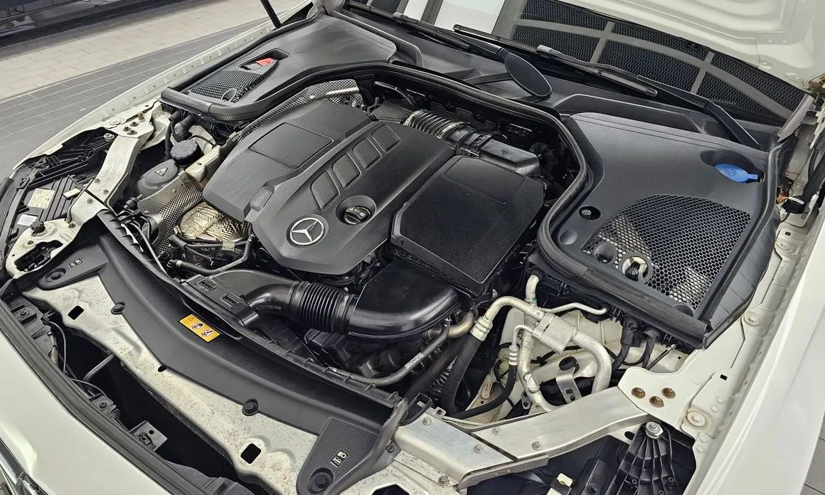Mercedes-Benz E-Class 2021 из KR, фото 10
