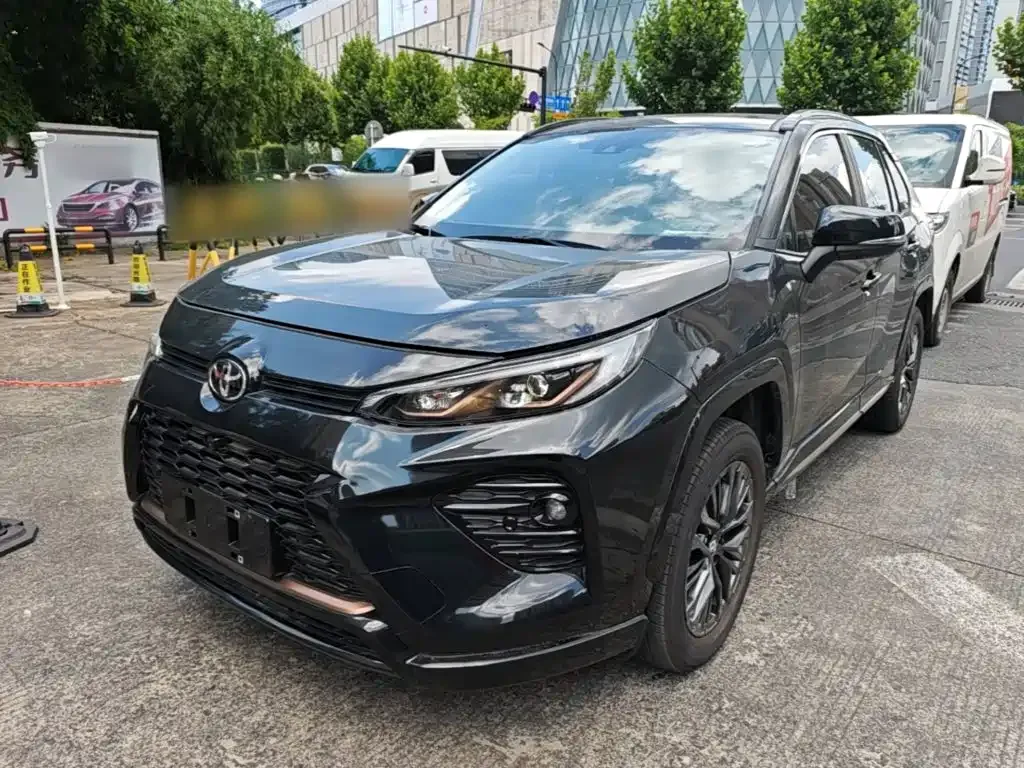 Toyota Wildlander — фото 1