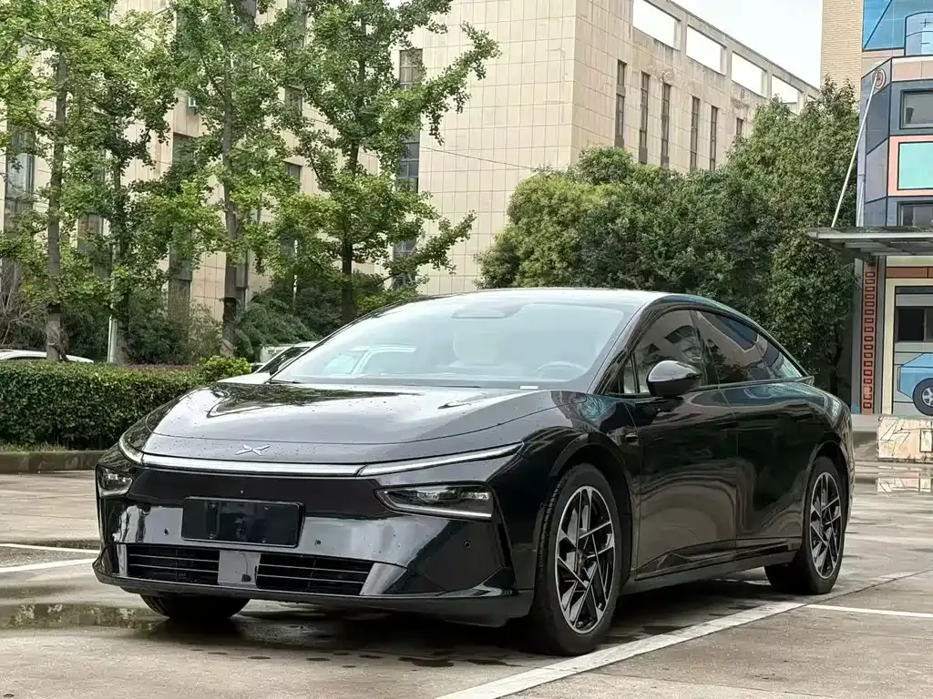 XPeng P7+