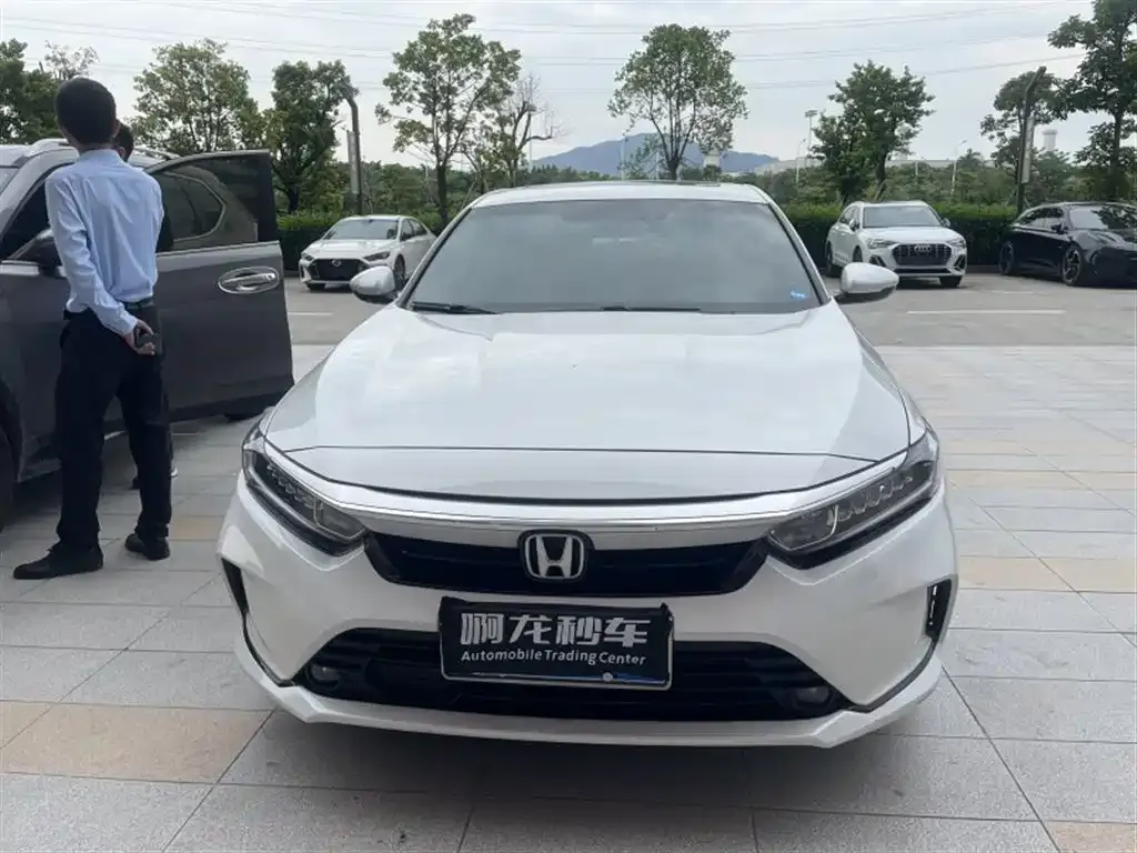 Honda Inspire — фото 4