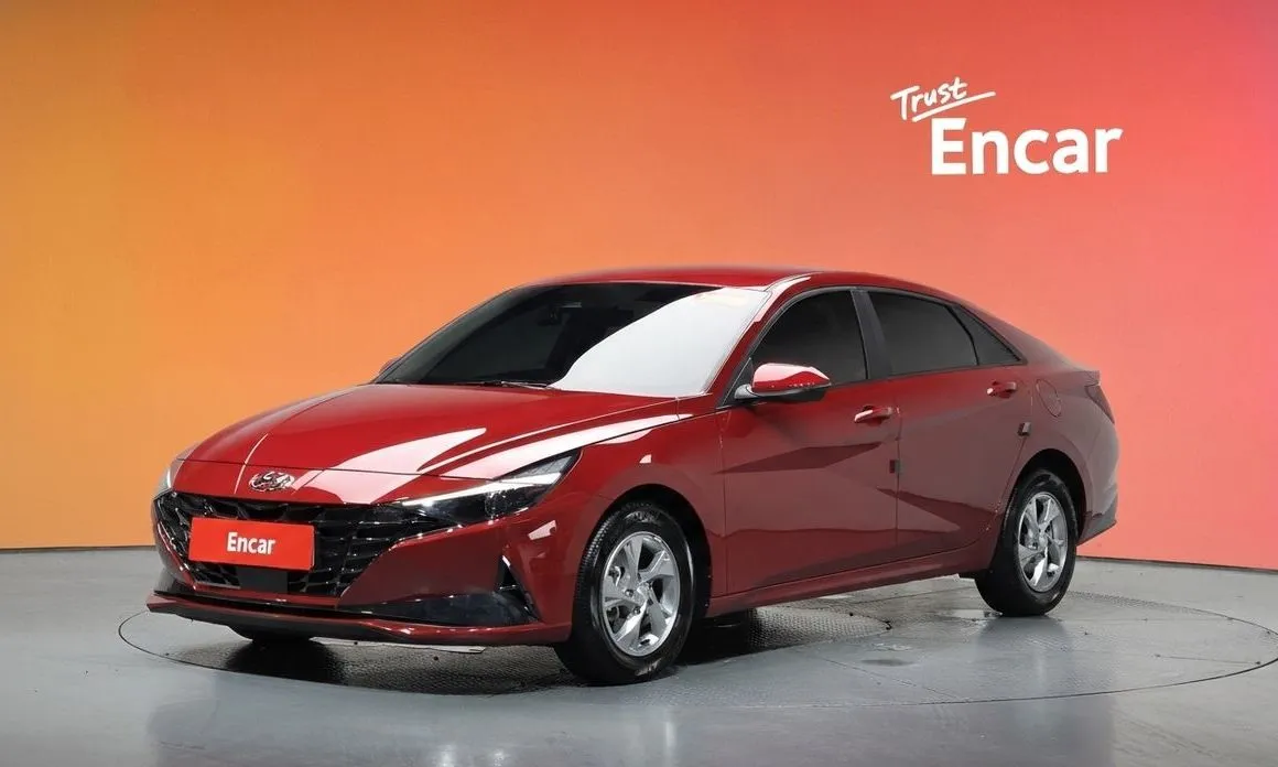 Hyundai AVANTE — фото 1