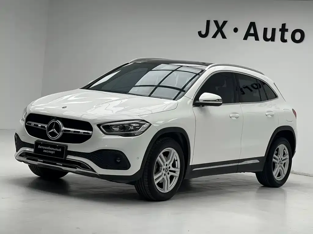 Mercedes-Benz GLA — фото 1