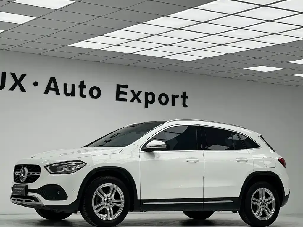 Mercedes-Benz GLA — фото 7